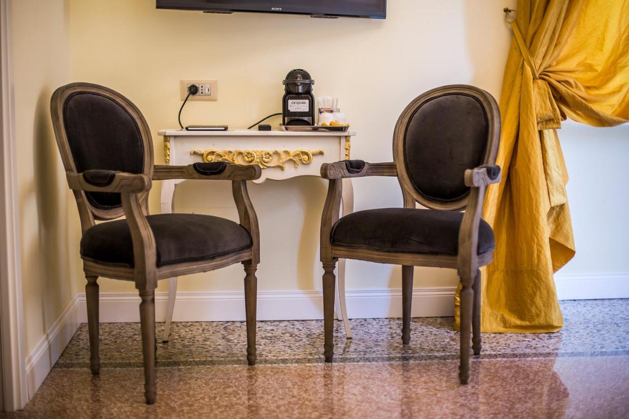 Trastevere Royal Suite Trilussa ローマ エクステリア 写真